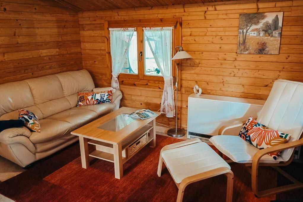 Holzhaus Direkt Am See Priepert 외부 사진