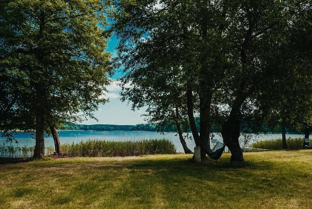 Holzhaus Direkt Am See Priepert 외부 사진